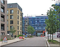 TL4657 : More new flats near Cambridge Station by John Sutton
