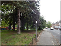 TM1544 : The edge of Alderman Road, Ipswich by Hamish Griffin
