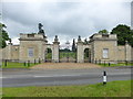 TF0607 : Lodge and gate at Uffington Park by Bob Harvey
