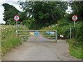 SU8379 : Gate on Knowl Hill Bridleway Circuit by Alan Hunt