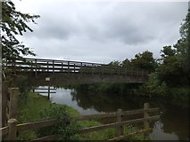 TM0633 : Fen Bridge over River Stour by David Smith