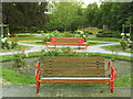 Brookmill Park: red benches