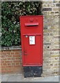 Victorian postbox in Cheyne Walk