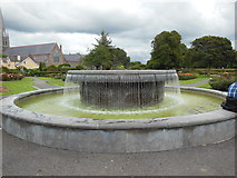 Q8314 : Fountain in Tralee Town Park by Ian S