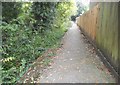 Path from Masefield Avenue to Clamp Hill