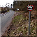 40 mph speed limit along the A4151 in Steam Mills