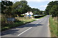 Entrance to Ireland and Black Horse pub