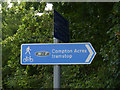 Sign to Compton Acres tram stop