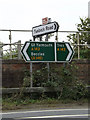 Roadsigns on the A143 Bungay Road