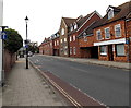 One way traffic along  Priestlands Place, Lymington