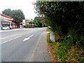 SU8178 : Milestone on the A4 by Bikeboy