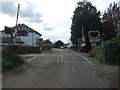 Level crossing, Bescar Lane Station