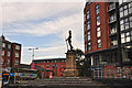 Manchester : Salford - Statue