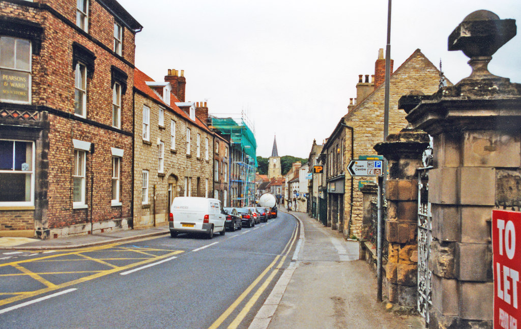 Malton: Yorkersgate © Ben Brooksbank cc-by-sa/2.0 :: Geograph Britain ...