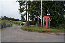 NO0720 : Telephone box at Milltown of Aberdalgie by Ian S