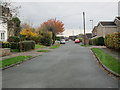 Cavewell Gardens - looking towards Manor Lane