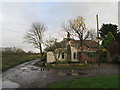 Bridleway  passing  Cherry  Tree  Cottage