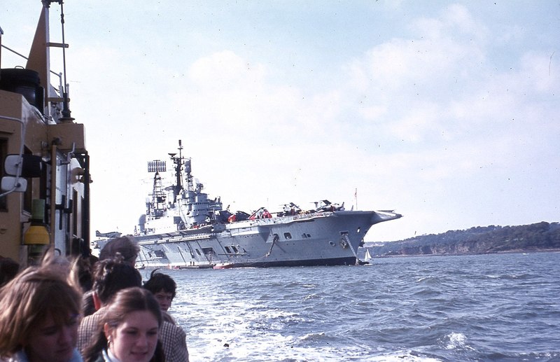 Hms Ark Royal [r09] 1977 © M J Richardson Cc By Sa 2 0 Geograph Britain And Ireland