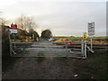 Hatfield Lane level crossing from the east