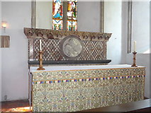 SU1659 : St John the Baptist, Pewsey: altar by Basher Eyre