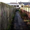 Fenced public footpath towards Bath Road, Stonehouse