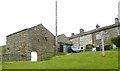 Footpath sign Gunnerside