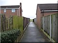 Public footpath heading to Westcroft Lane