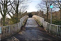 NT0987 : Footbridge over St Margaret's Drive by Robert Struthers