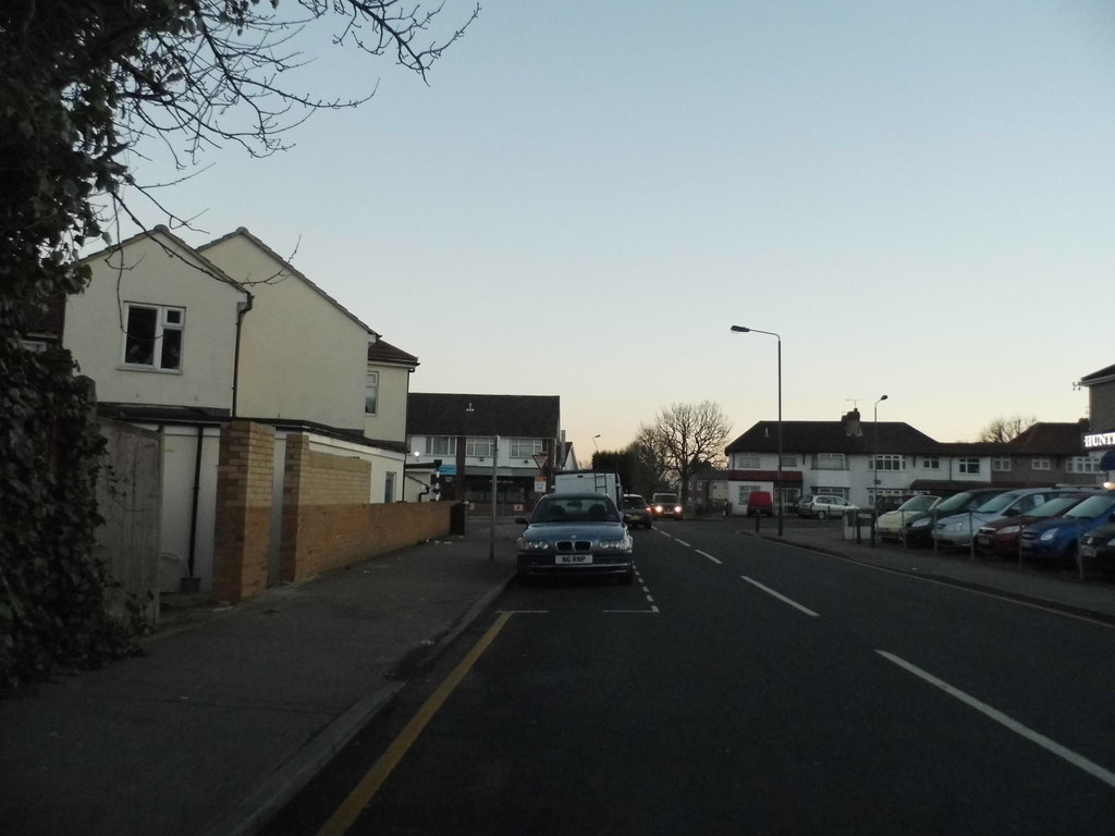 Barnehurst Road at the junction of... © David Howard cc-by-sa/2.0 ...