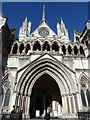 TQ3181 : Royal Courts of Justice - Main Entrance by Rob Farrow