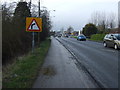 Approaching a bend on Hull Road (A1174), Woodmansey