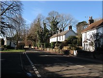 TQ3024 : Cottages, Broad Street, Cuckfield by Simon Carey