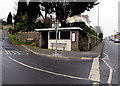 Bus shelter and bench in Hendy