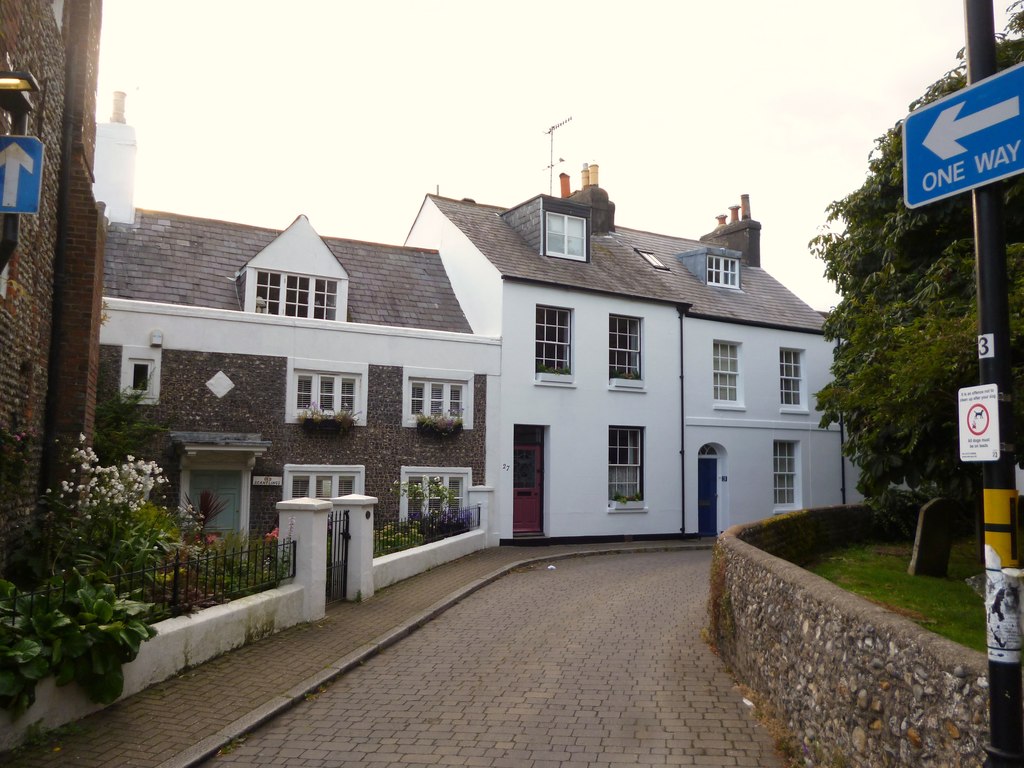 Church Street, Shoreham-by-Sea © David960 cc-by-sa/2.0 :: Geograph ...