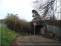 SO8963 : Railway Bridge over Vines Lane, Droitwich Spa by Chris Whippet