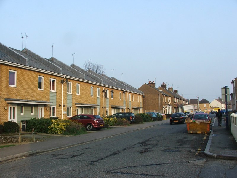 Albion Terrace, Milton © Chris Whippet cc-by-sa/2.0 :: Geograph Britain ...