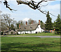 Thatched cottage in Euston