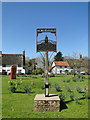 Homersfield village sign and new War Memorial