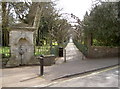 The fountain and the walk