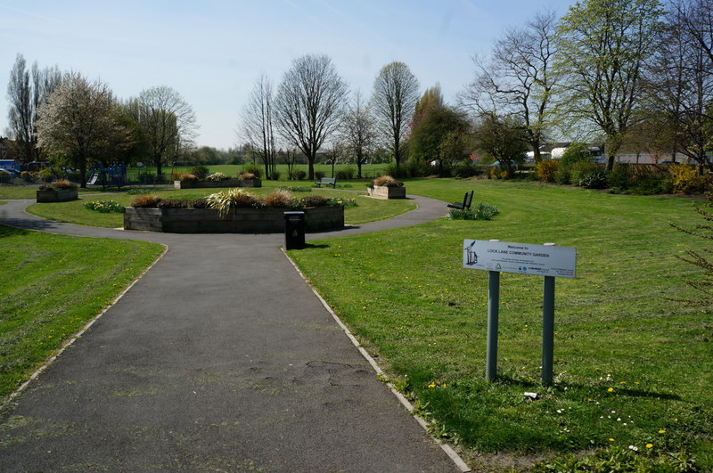 Lock Lane Community Centre, Castleford © Ian S cc-by-sa/2.0 :: Geograph ...