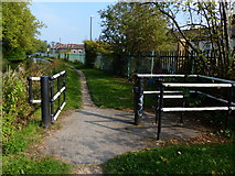 SP3380 : Gate along the Coventry Canal towpath by Mat Fascione
