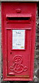 SN1916 : King Edward VII postbox near Intermediate Terrace, Whitland by Jaggery