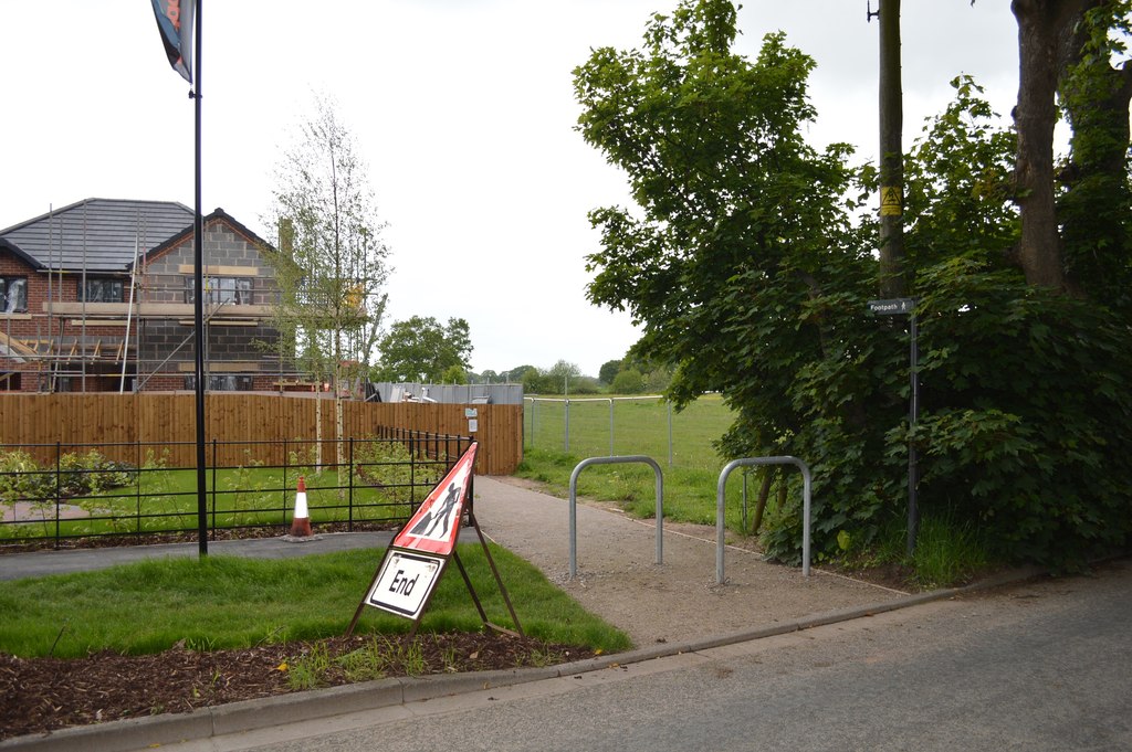 Alsager: Footpath Off Hassall Road © Jonathan Hutchins Cc-by-sa/2.0 ...