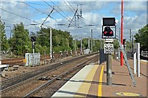 SD5805 : Signals, Wigan North Western railway station by El Pollock