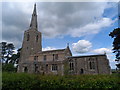 TL1062 : All Saints' church, Little Staughton by Bikeboy