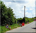 Temporary road signs on the approach to temporary traffic lights,  Brister End, Yetminster