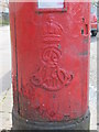 Edward VII postbox, Petherton Road, N5 - royal cipher