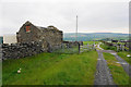 Roofless barn by Broad Lane