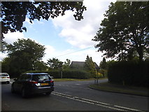 SU7567 : Reading Road looking towards Greensward Lane by David Howard