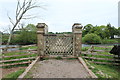 Gateway to Footbridge